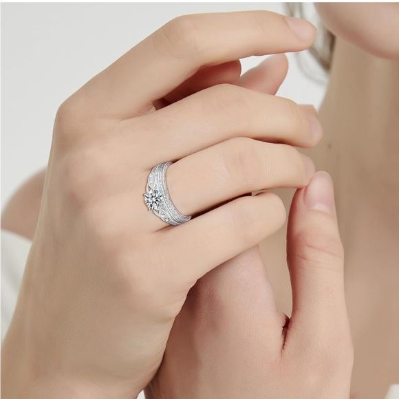 10k Love Trinity Celtic Knots Wedding Engagement Ring Set - Picture 9 of 10